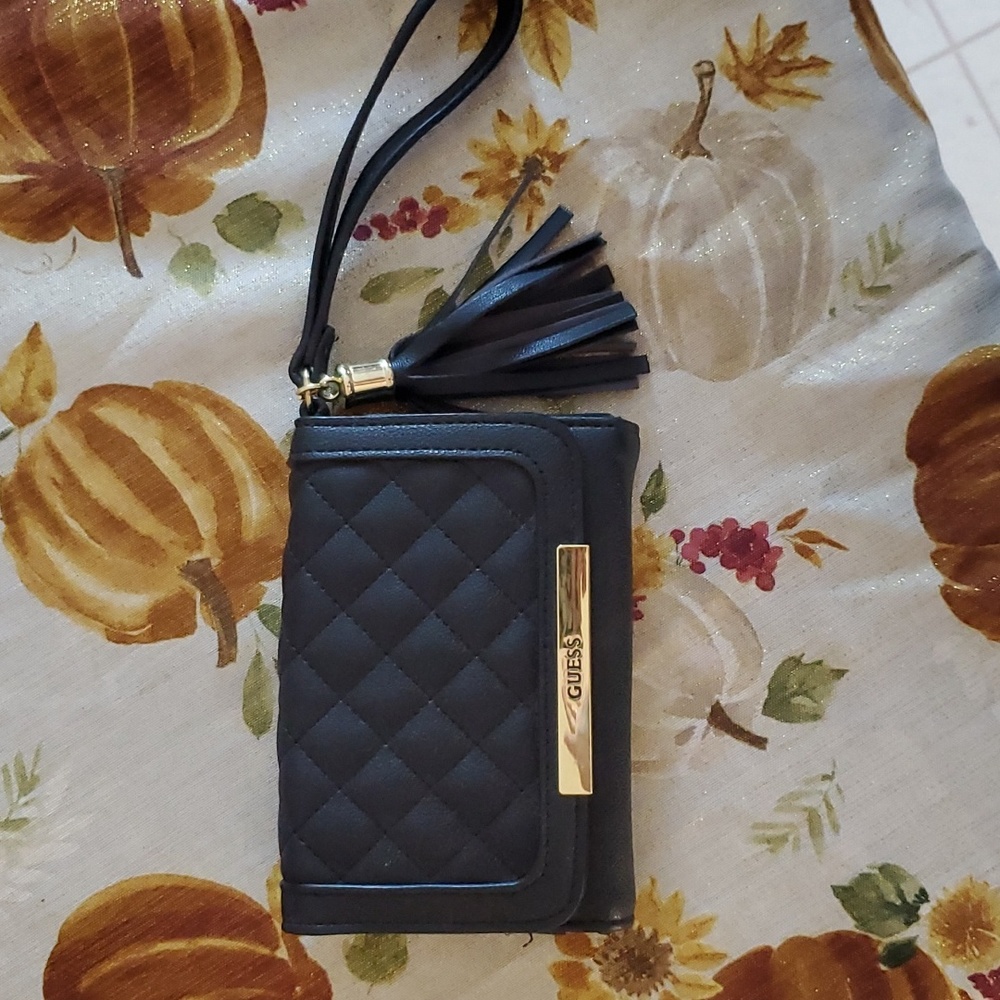 Guess Wallet